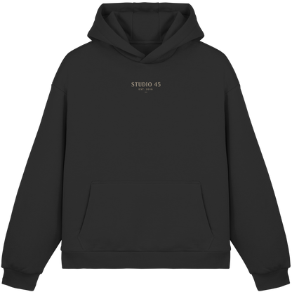 MOTIV1 Chair - Fluffy Boxcut Hoodie